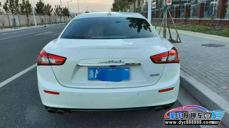 17年玛莎拉蒂Ghibli轿车抵押车出售