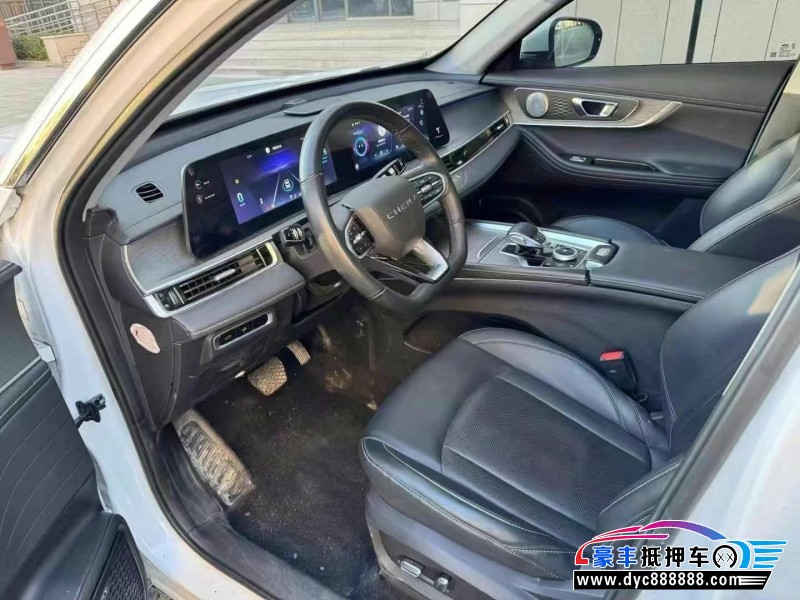 23年奇瑞瑞虎8轿车抵押车出售