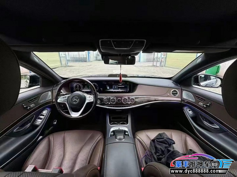 21年奔驰S轿车抵押车出售