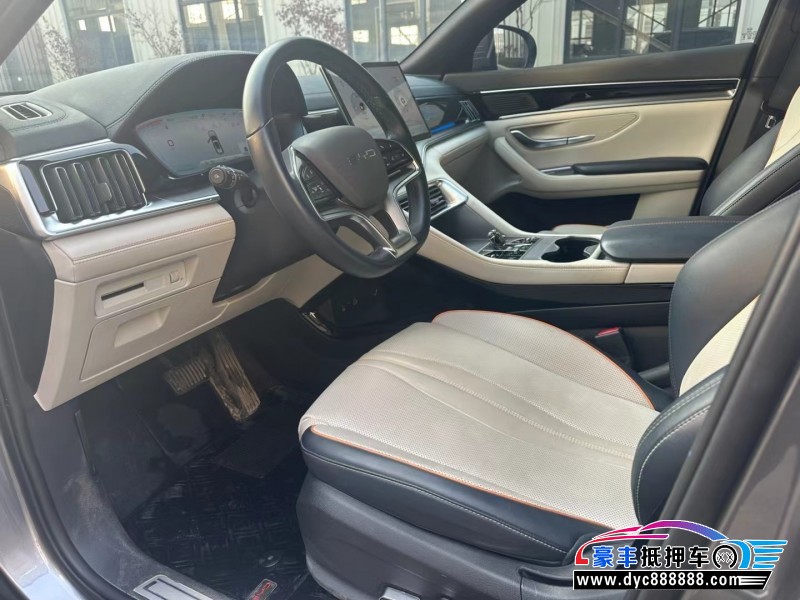 23年比亚迪宋轿车抵押车出售