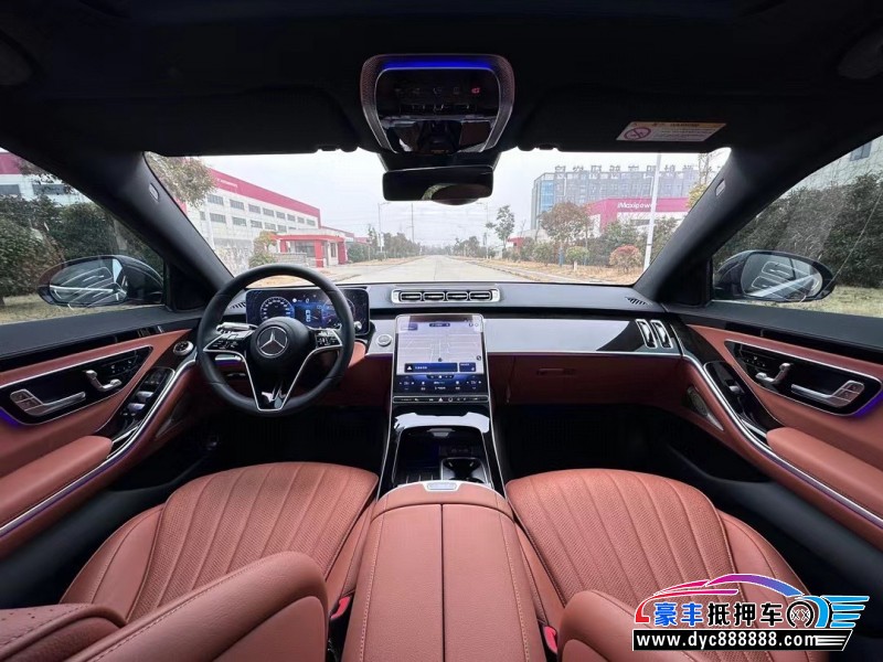 22年奔驰S轿车抵押车出售