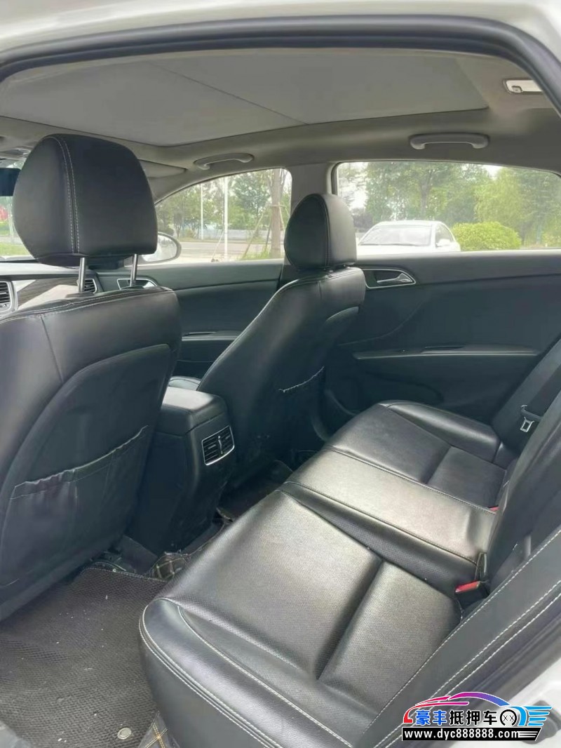 17年现代名图轿车抵押车出售