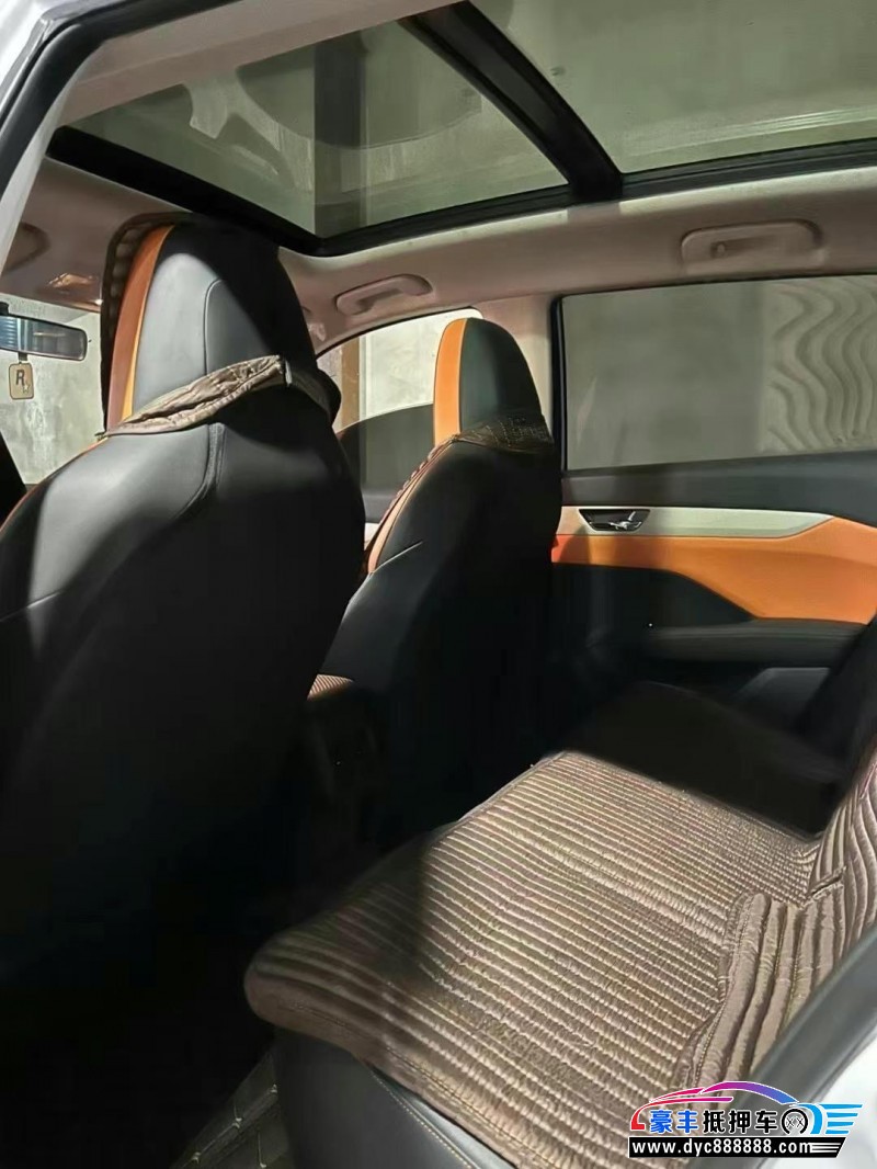 23年东风风神奕炫轿车抵押车出售