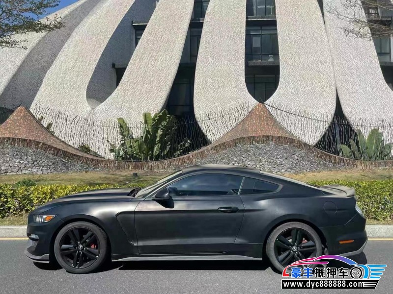 18年福特野马轿车抵押车出售