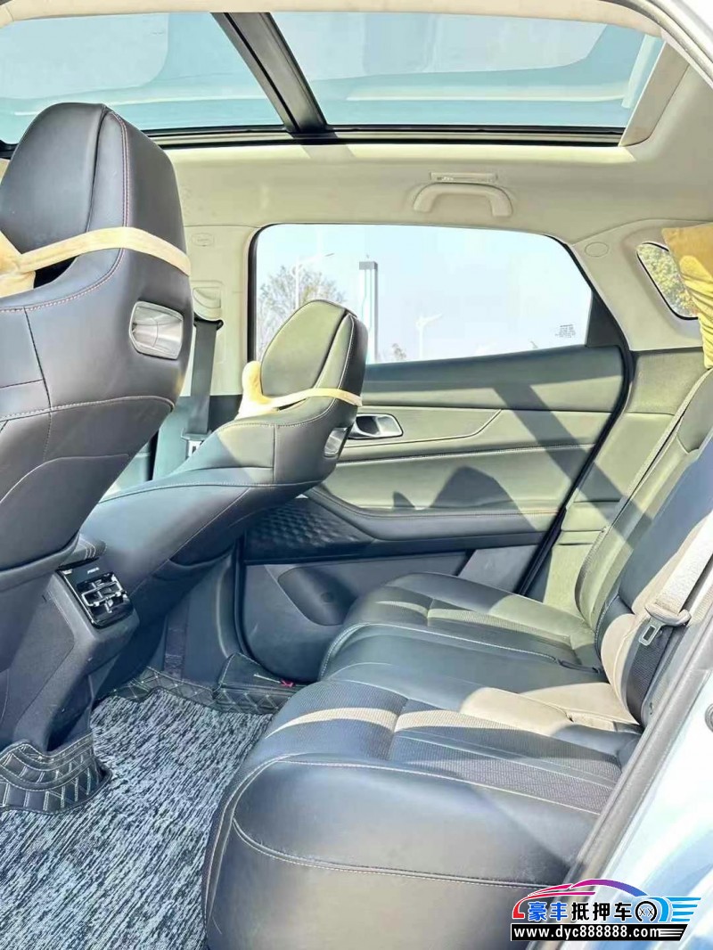 23年长安长安UNI轿车抵押车出售