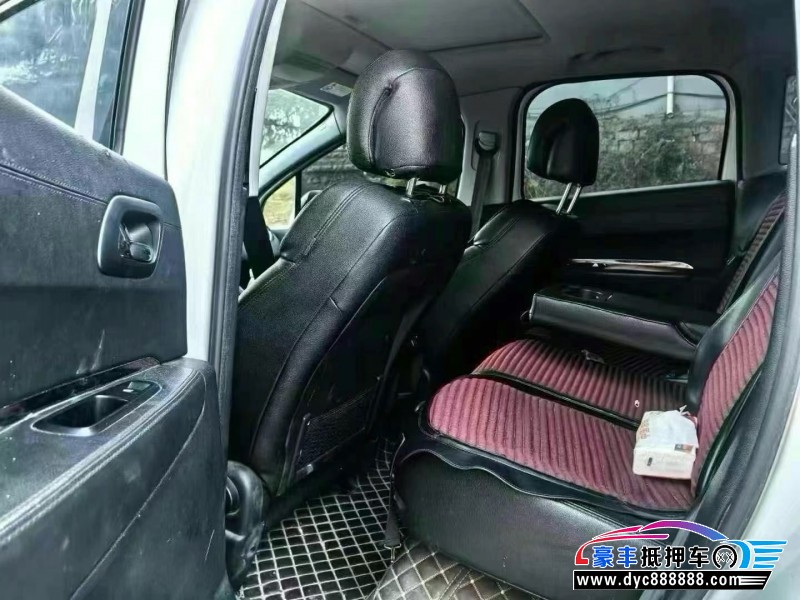 15年标致3008轿车抵押车出售