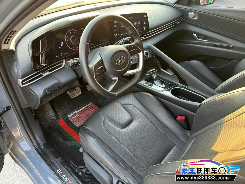 21年现代伊兰特轿车抵押车出售