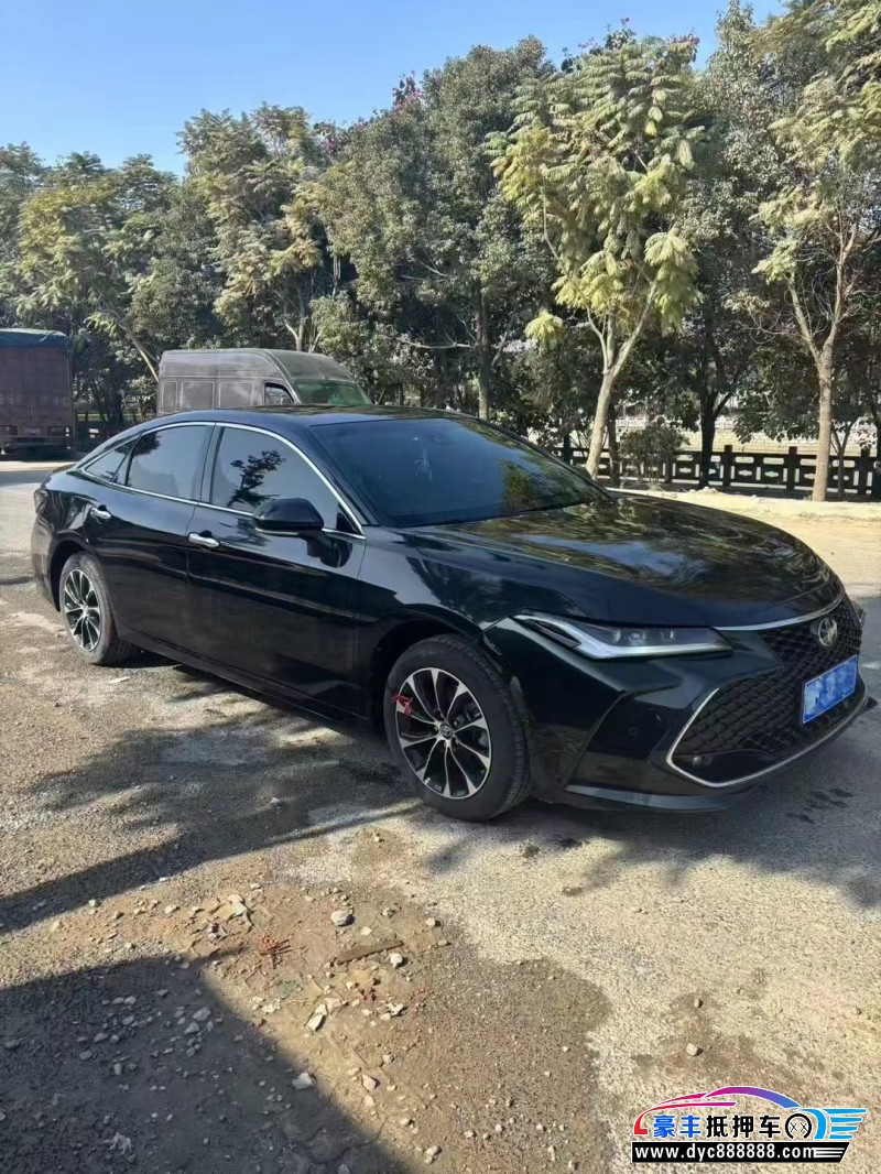 22年丰田亚洲龙轿车抵押车出售