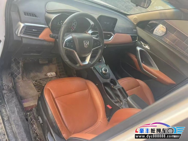 18年宝骏510轿车抵押车出售