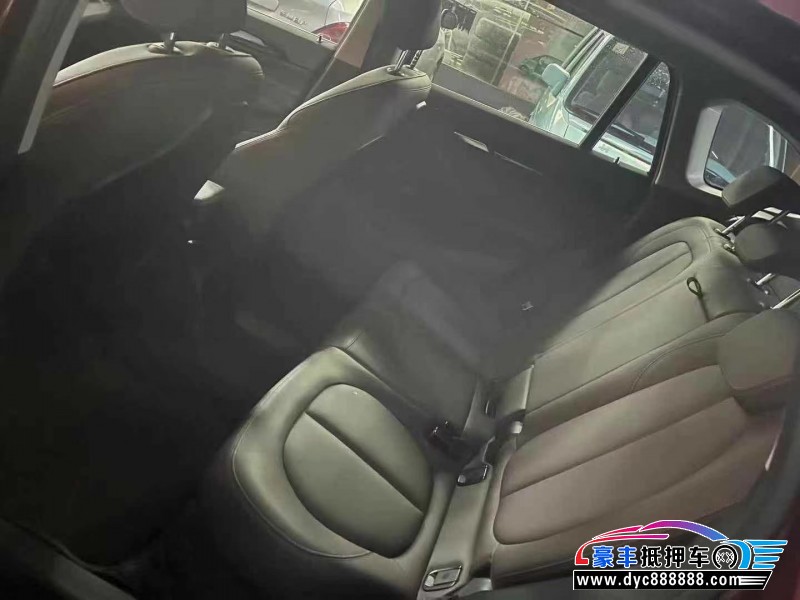 20年宝马X1轿车抵押车出售