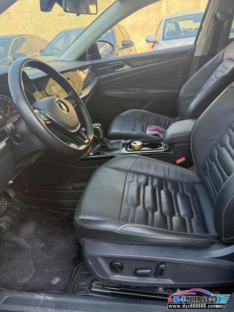 21年大众帕萨特轿车抵押车出售