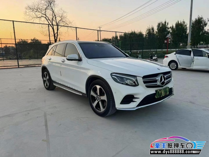 19年奔驰GLC轿车抵押车出售