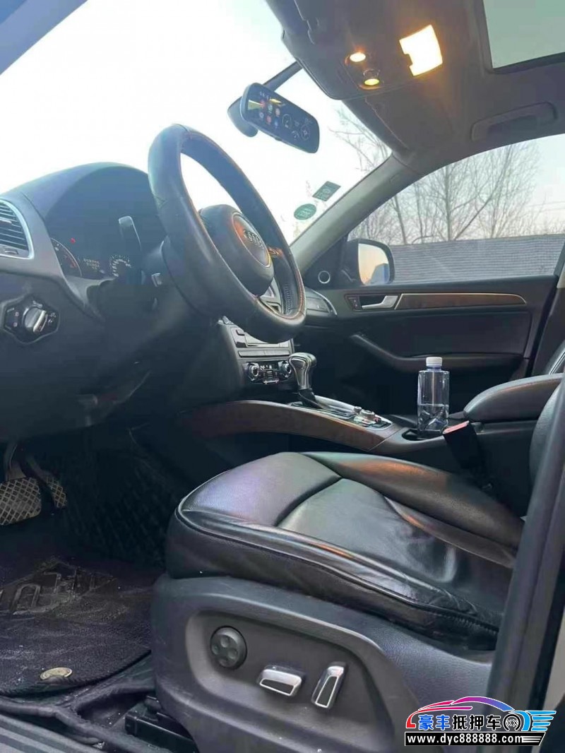 14年奥迪Q5轿车抵押车出售