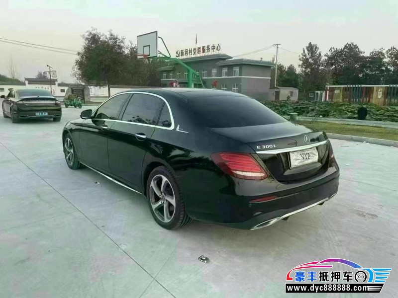 18年奔驰E轿车抵押车出售