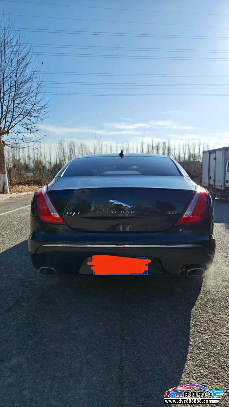 13年捷豹XJL轿车抵押车出售