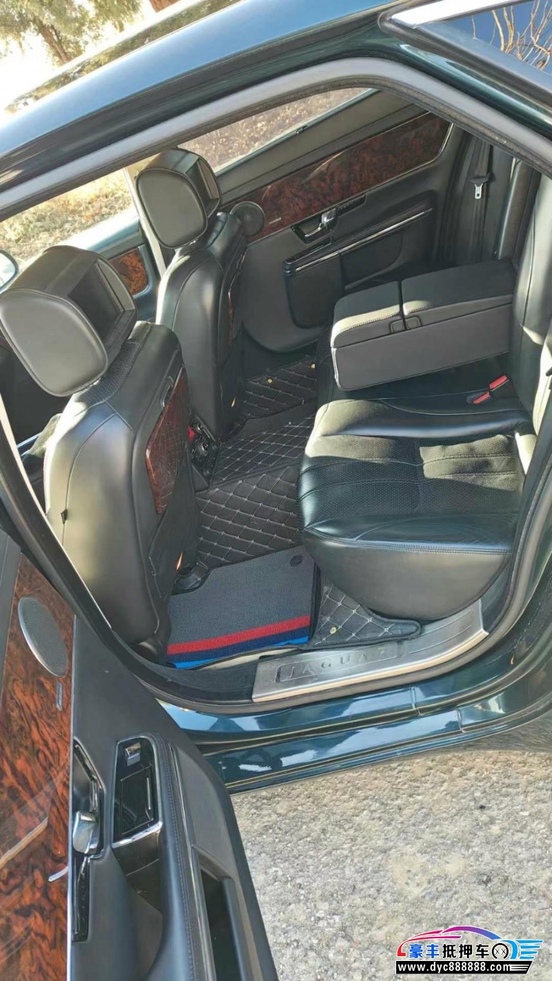 13年捷豹XJL轿车抵押车出售