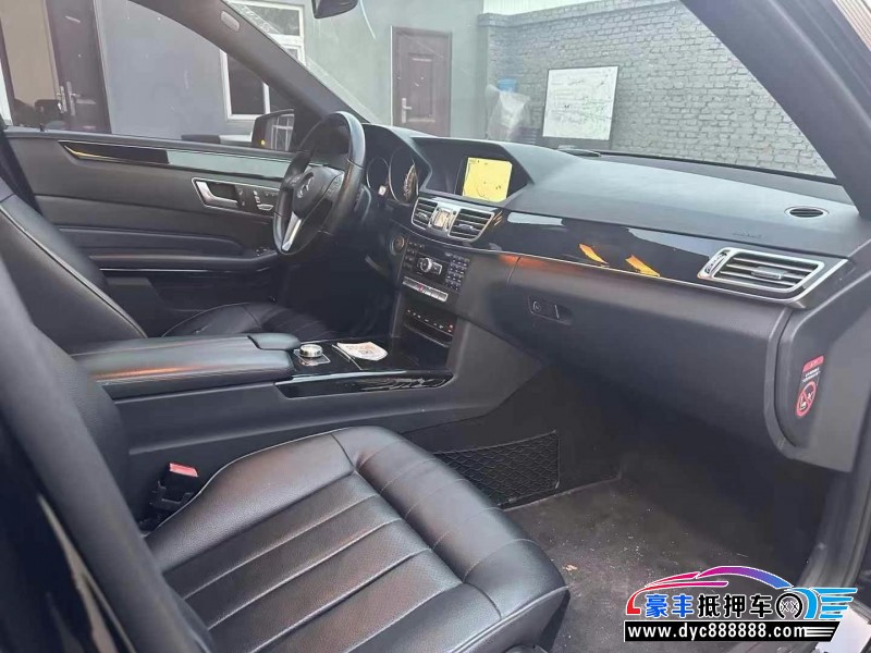 14年奔驰E轿车抵押车出售