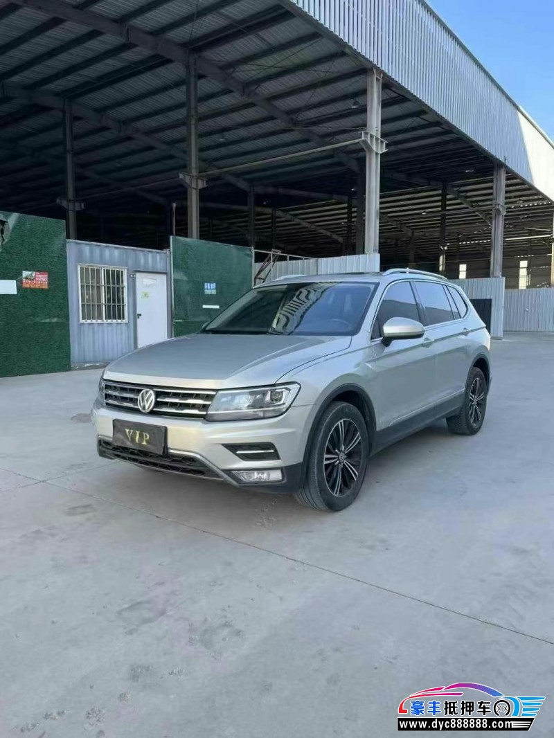 20年大众途观轿车抵押车出售