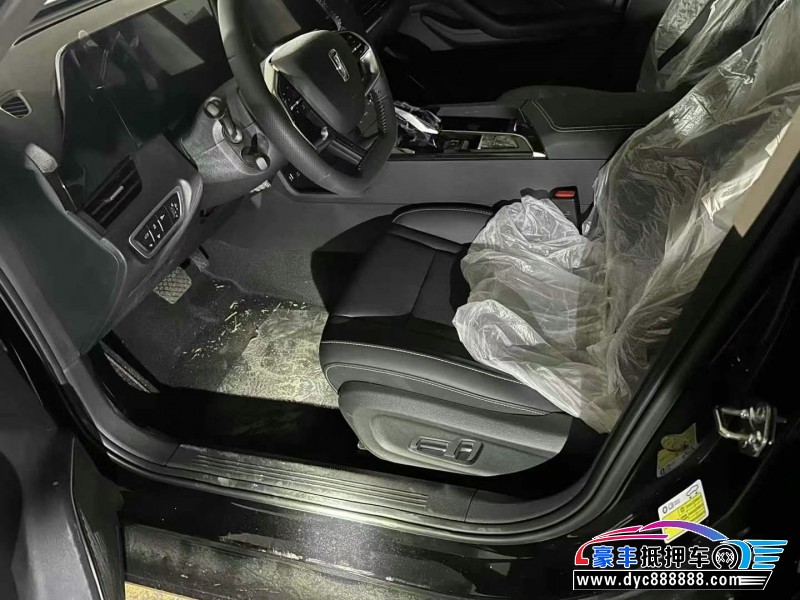 23年奔腾B70轿车抵押车出售