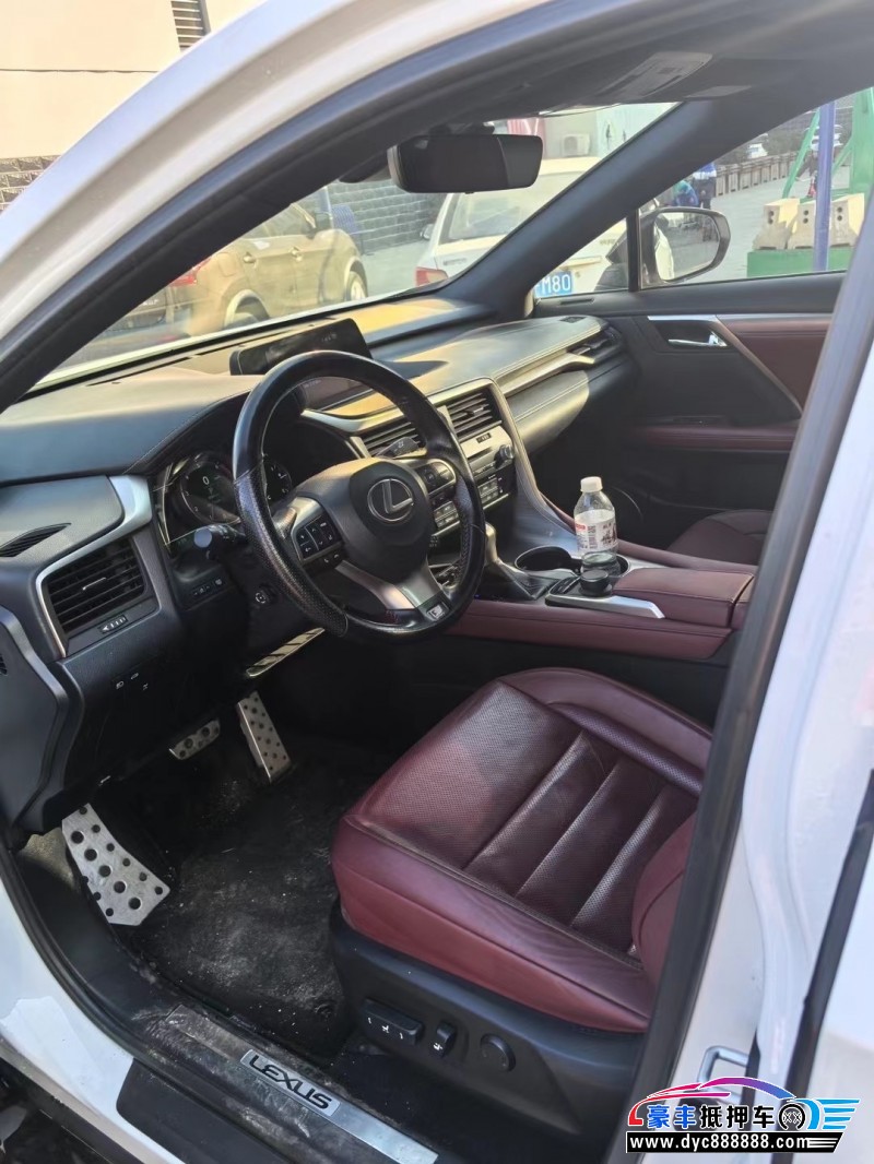 18年雷克萨斯RX轿车抵押车出售
