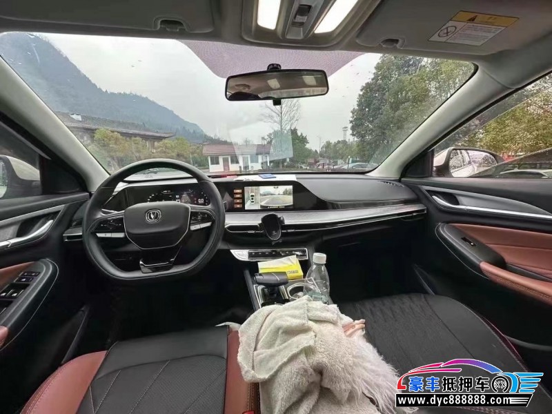 23年长安逸动轿车抵押车出售