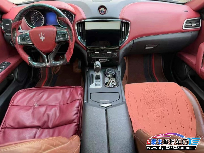 17年玛莎拉蒂Ghibli轿车抵押车出售