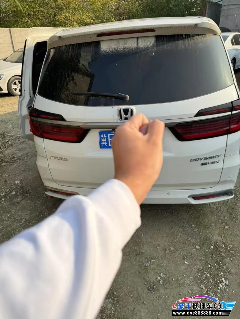 22年本田奥德赛轿车抵押车出售