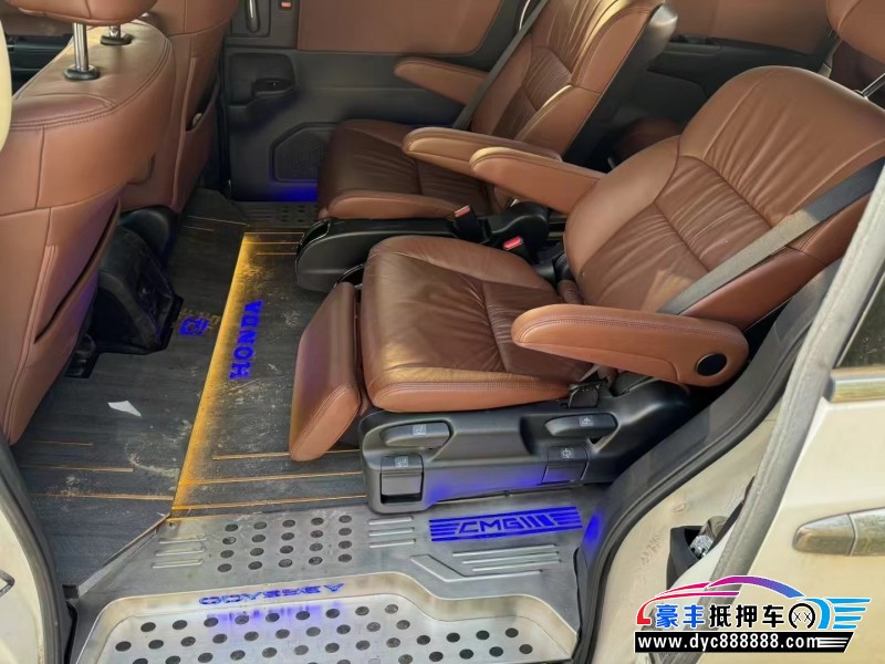 22年本田奥德赛轿车抵押车出售