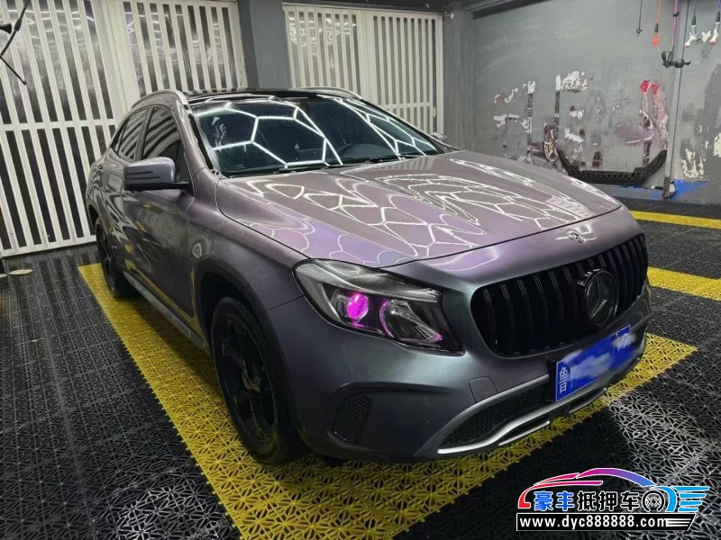 19年奔驰GLA轿车抵押车出售