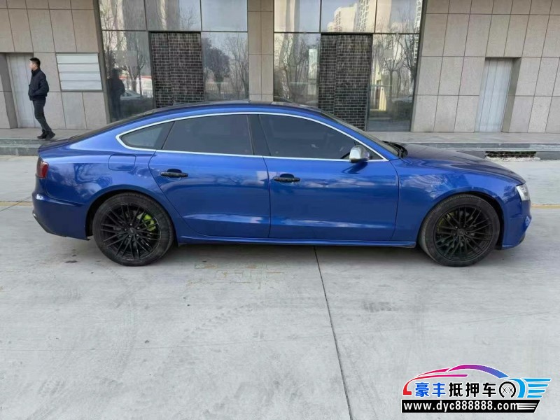 14年奥迪S5轿车抵押车出售