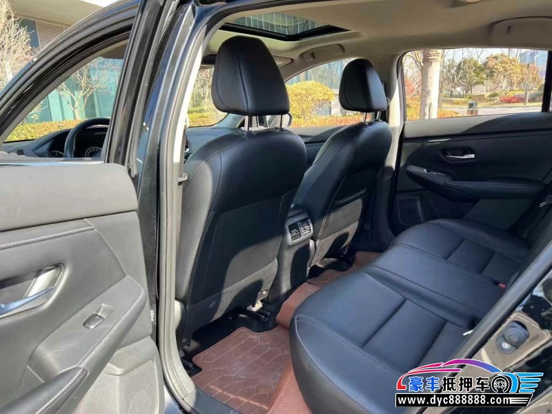 21年日产轩逸轿车抵押车出售