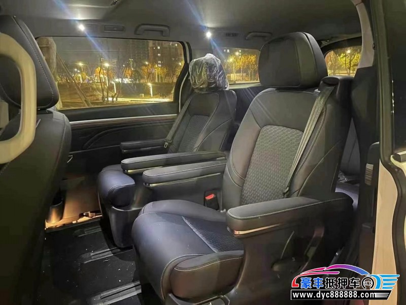 23年传祺M8轿车抵押车出售