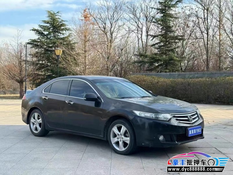 12年本田思铂睿轿车抵押车出售