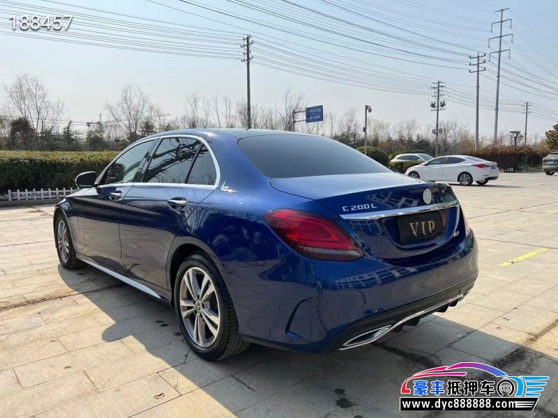 21年奔驰C轿车抵押车出售
