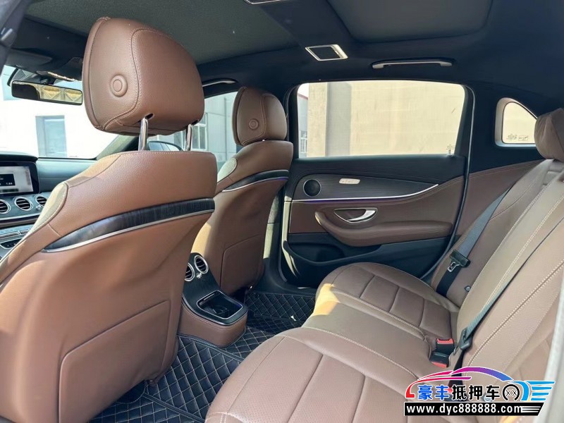 23年奔驰E轿车抵押车出售