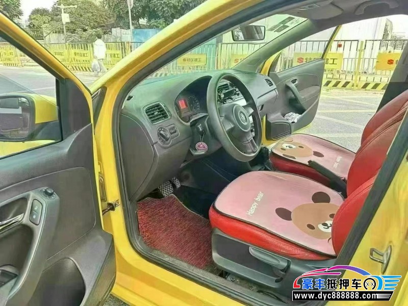 11年大众polo轿车抵押车出售