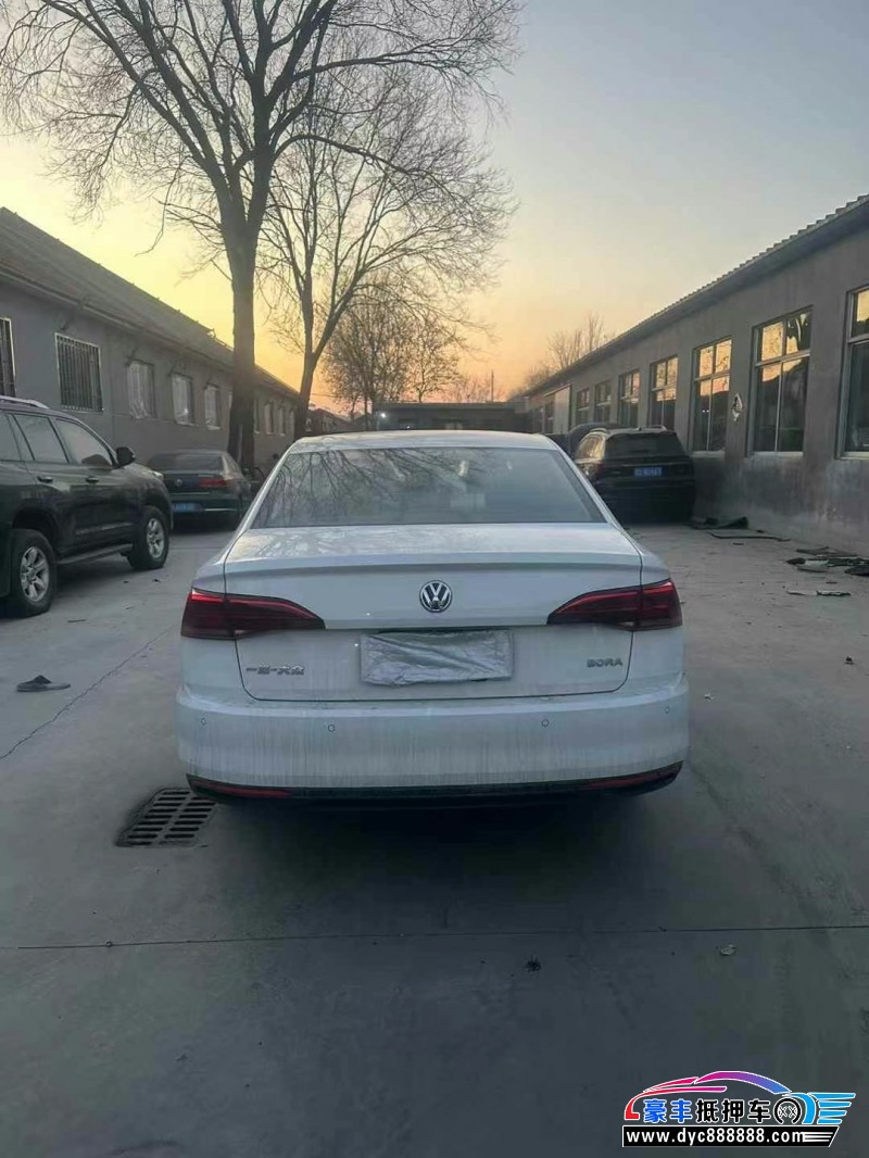 21年大众宝来轿车抵押车出售