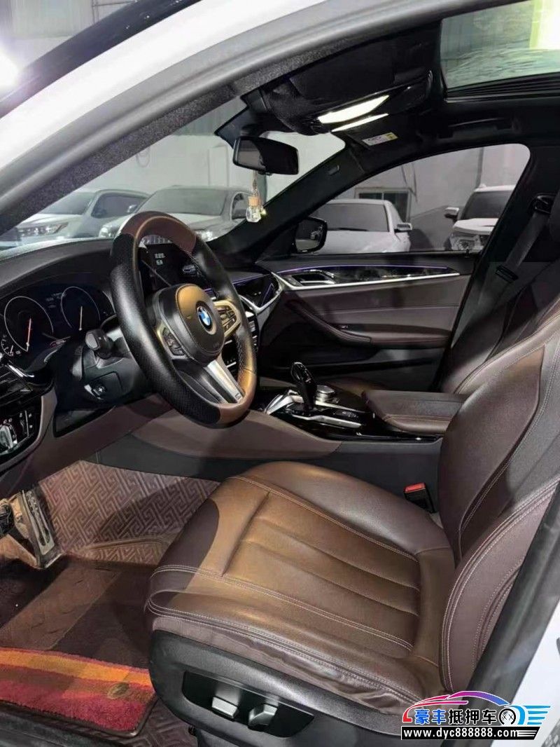 18年宝马5系轿车抵押车出售