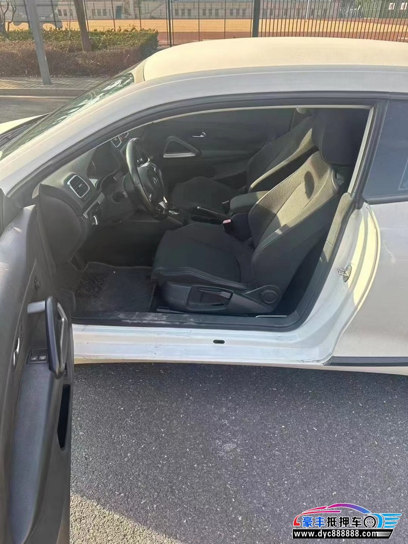 13年大众尚酷轿车抵押车出售