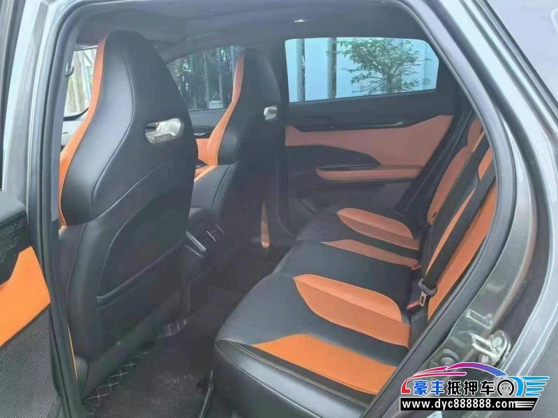 24年长安长安UNI轿车抵押车出售