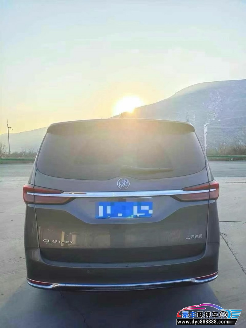 21年别克GL8轿车抵押车出售