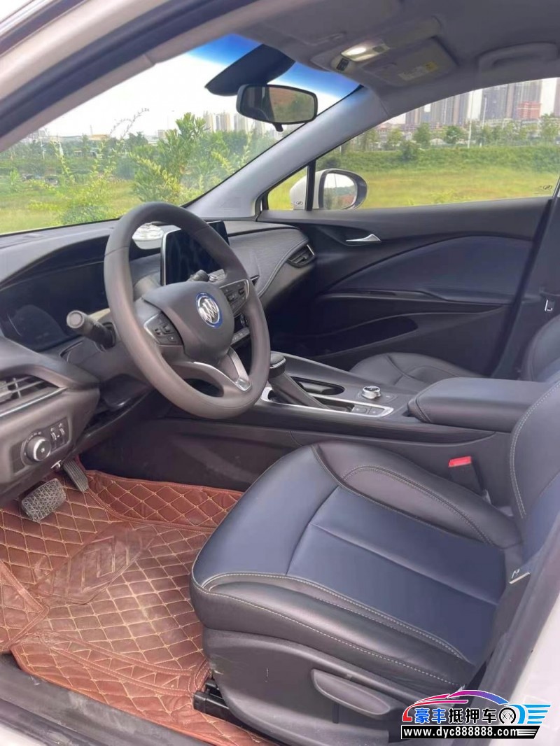 23年别克微蓝轿车抵押车出售