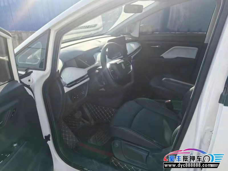 23年奔腾奔腾NAT轿车抵押车出售