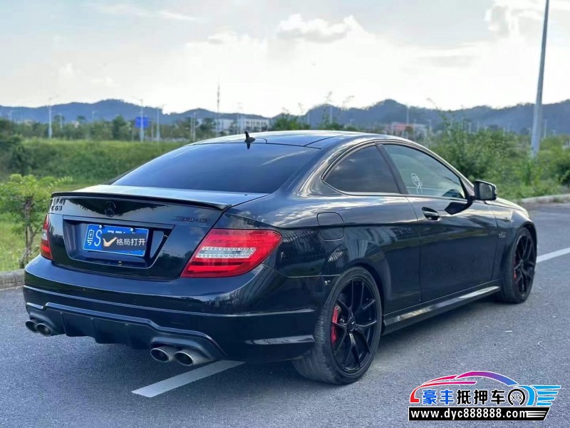 14年奔驰C级AMG轿车抵押车出售