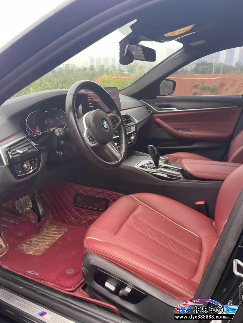 21年宝马5系轿车抵押车出售