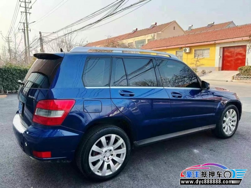 11年奔驰GLK轿车抵押车出售