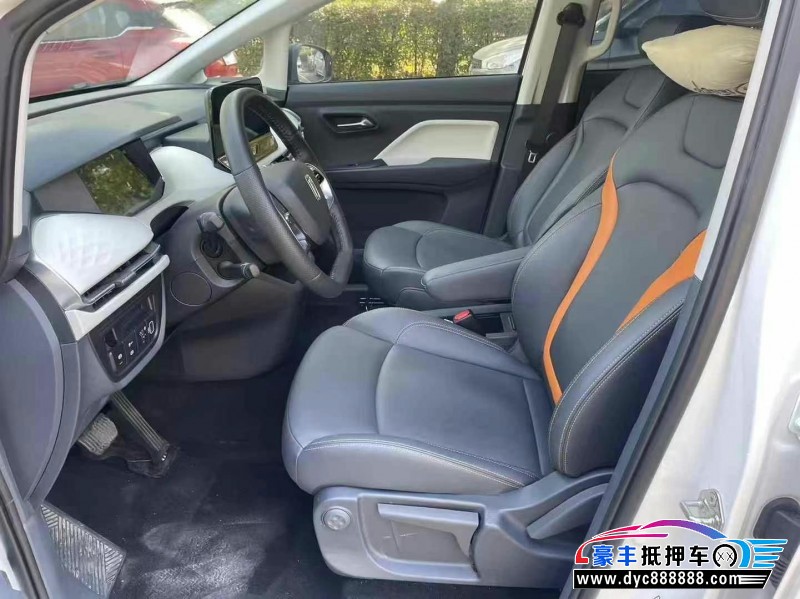 24年奔腾奔腾NAT轿车抵押车出售