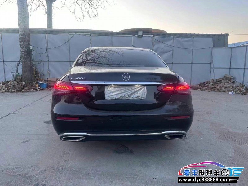 21年奔驰E轿车抵押车出售