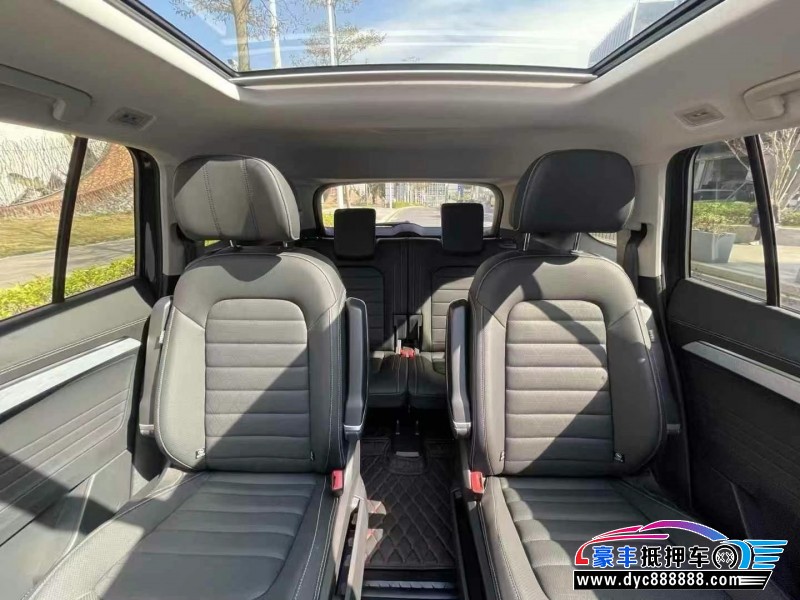 24年大众揽镜轿车抵押车出售