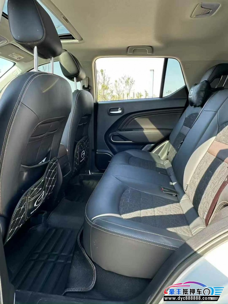 19年传祺gs3轿车抵押车出售